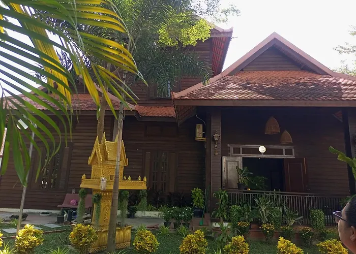 Sojourner House - Dorms Hostel *